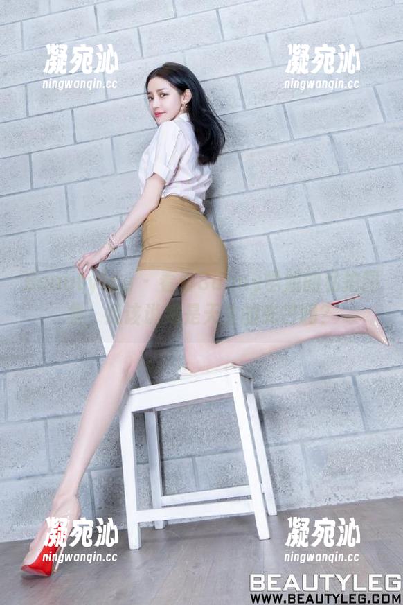 Beautyleg-Sunny Beautyleg - 看看Sunny学姐的私拍图集,我该说她是天生的光芒吗?