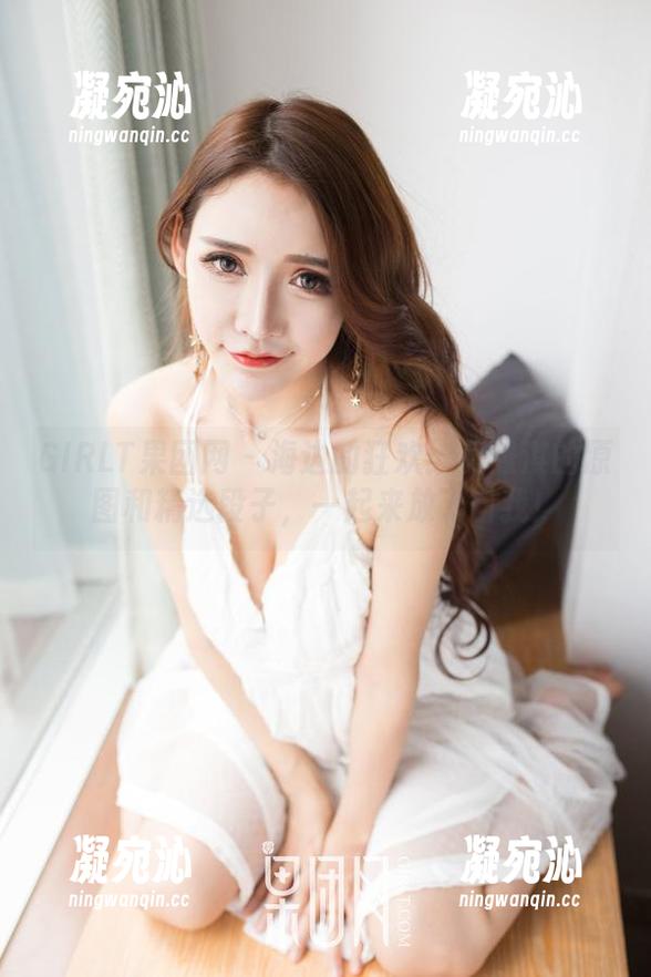 GIRLT果团网 - 海边的狂欢：莫雅淇的原图和精选段子，一起来放飞自我！