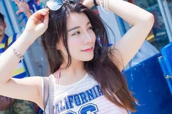 IMiss爱蜜社 – luvian本能的私拍美脚，竟然在无意间把我带到了另一种审美高峰？