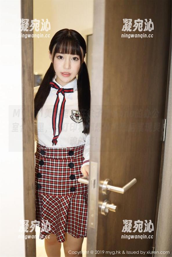 MyGirl美媛馆 - 在徐子琦Anna的办公室合集里，连打印机都想争先恐后展现灵魂的美！