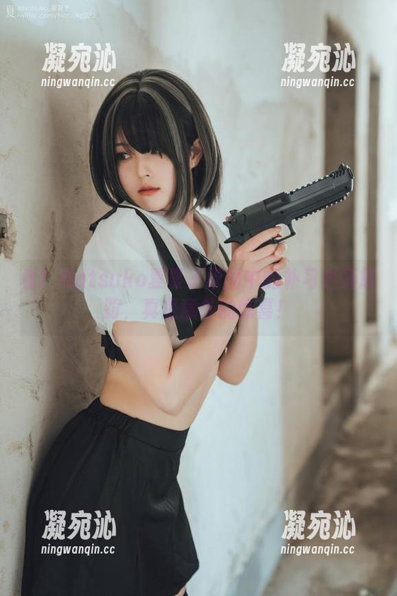 Natsuko夏夏子 看!Natsuko夏夏子原图中的补习老师惩罚,真是意外的惊喜!