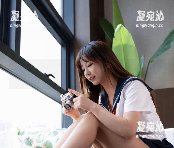 最新图库来袭！Seoyool(서율)的圣诞照，点燃你的幻想吧