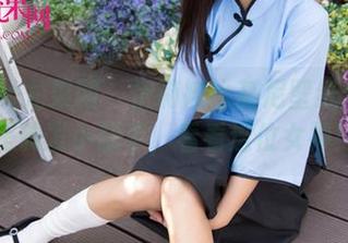 UGirls尤果网 – 伊莉娜比基尼壁纸：我也是转发小能手，看看这位女神！