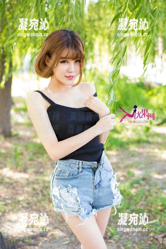 UGirls尤果网 - 美图直击心灵，林妃媛女友壁纸，真是有点小心动！