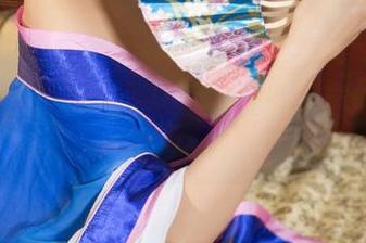 UGirls尤果网 – 韩乐优的夏天图集更新，太会撩了吧？