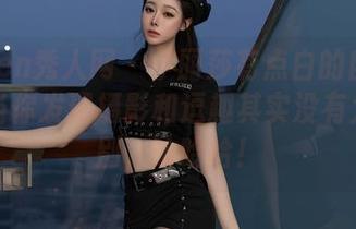 Xiuren秀人网 – 伊丽莎有点白的自拍写真：当你发现摄影和逗趣其实没有太大差别，哈哈哈！