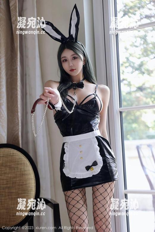 Xiuren秀人网 - 真心在线推荐，孟狐狸FoxYini的兔女郎写真，感觉自己都快要变身兔子了哈哈！