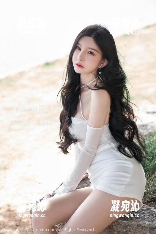 Xiuren秀人网-安妮Tess Xiuren秀人网 - 全套天台专属,安妮Tess的个人图包,轻松让你开启快乐模式!