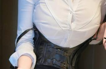 Xiuren秀人网 – 徐莉芝Botty这组免费厨娘作品，甜蜜又真实，简直停不下来！