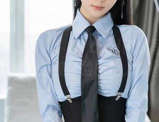 Xiuren秀人网 – 龙籹cool内衣写真：无圣光，不怕被打脸的撩人瞬间！