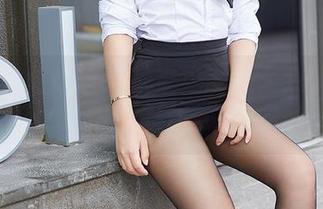 YouMi尤蜜荟 – 从未见过的水手服！Yomi悠蜜的免费写真，挑战你的想象力！
