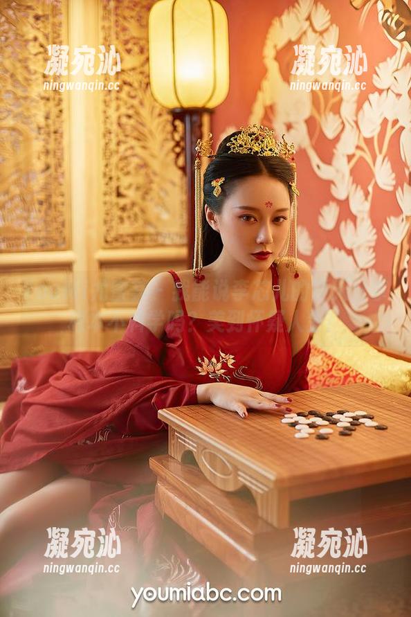 YouMi尤蜜荟 - 我能说李芯儿的夏天分享根本不科学吗？美到怀疑人生！