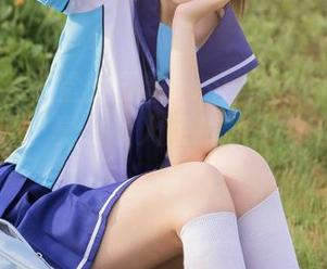fushii_海堂的厨娘cos：这一身又好看又能做饭，真是让人想找个食堂给我打包！