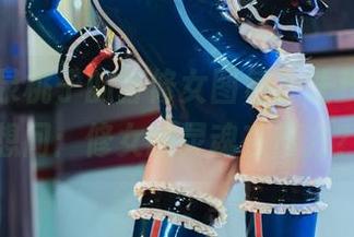 izumi泉桃子的苦修女图包，让我忍不住想问：修女的灵魂在何方？