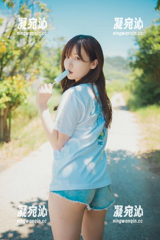 けん研(けんけん)2024年写真网盘：你绝对想不到她能那么好看！