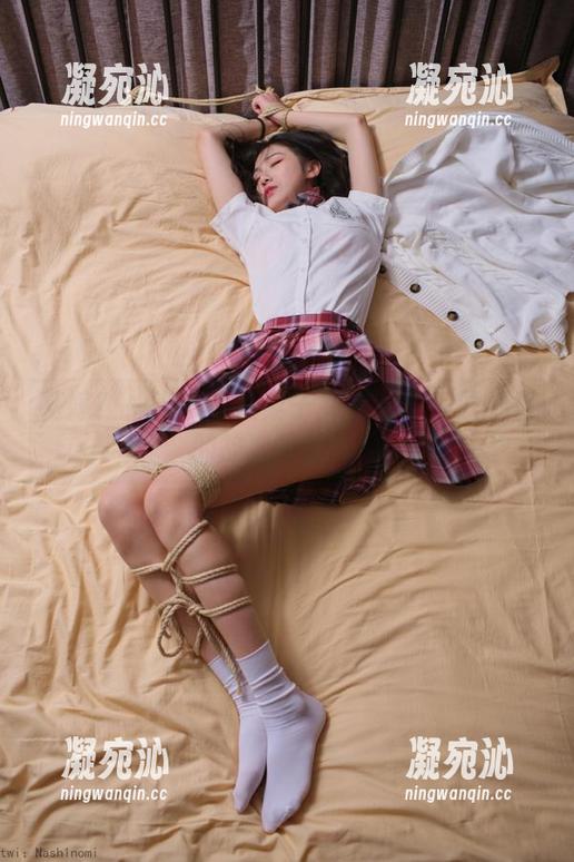 一米八的大梨子 花嫁?一米八的大梨子又在调皮:原图里的故事等你揭晓