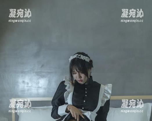 哇！今汐的OL制服写真图集：那些让人心动的瞬间，总是那么不经意！