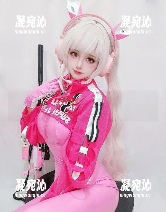 凛子酱 不出意外,凛子酱的美腿图包会让我醉倒在阳光下!