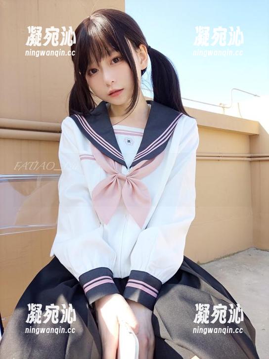 发条少女yoki 精选发条少女yoki泳衣套图,光线和角度好到有点不真实,简直设局放毒!
