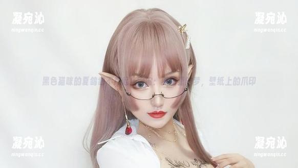夏鸽鸽不想起床 黑色猫咪的夏鸽鸽不想起床宇宙:原图里的梦,壁纸上的爪印