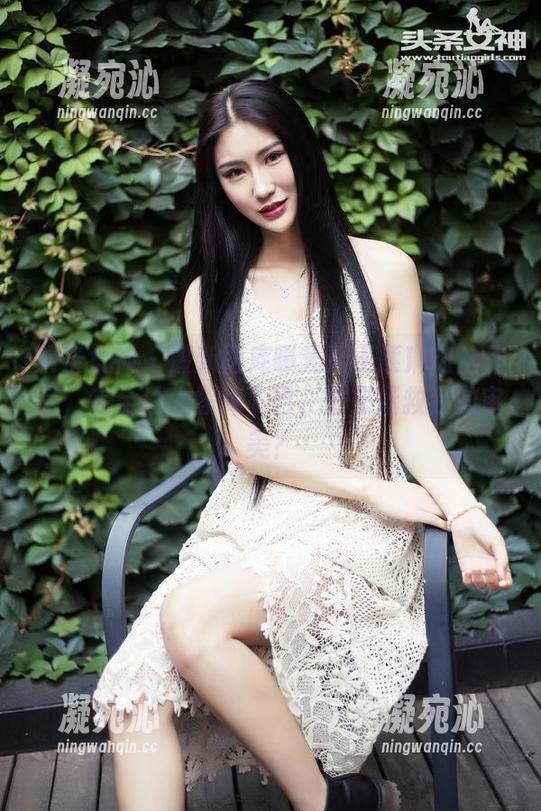 头条女神-王紫琳 头条女神 - 最新图库曝光!王紫琳肉丝作品,完全让人惊掉下巴,谁来拯救我的审美?