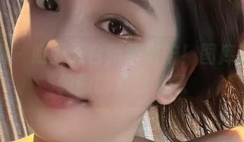 微密圈 – 奶雯天台新鲜出炉！图库里藏着偷偷的夏日气息
