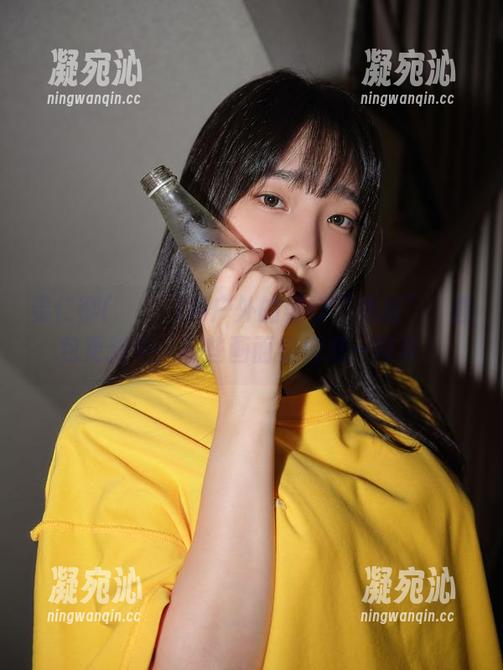 姜仁卿(강인경)和户外的美好“邂逅”：图包更新中，有些画面更像是一场梦！