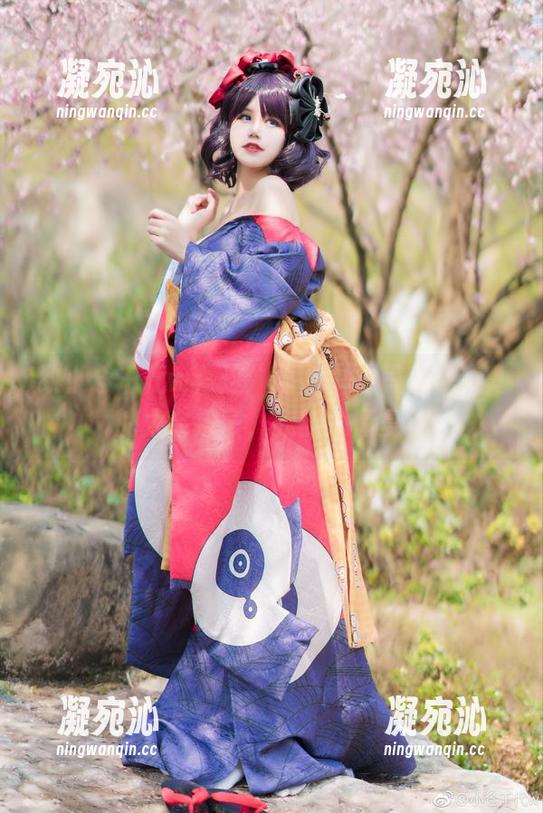 小仓千代w 致小仓千代w:这“埃吉尔”写真合集真的太会撩了,我的心情复杂
