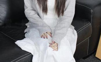 小众视觉 – 婷婷的美足图库，下载之前请系好安全带！