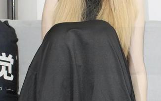 小众视觉 – 一睹惠子黑丝私房之美：这写真的背后，藏着多少段子？