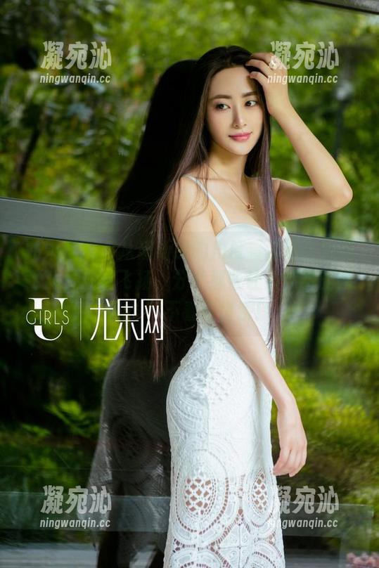 尤果网-黛斯羽 尤果网 - “从黛斯羽的角度看海边:浪花飞溅,心情飞扬,分享那些让人惊艳的图片!”不看可惜哦!