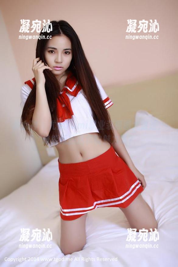 推女神-尤美Yumi 推女神 - 尤美Yumi职业装原图大放送,谁能抵挡这样的魅力呢?