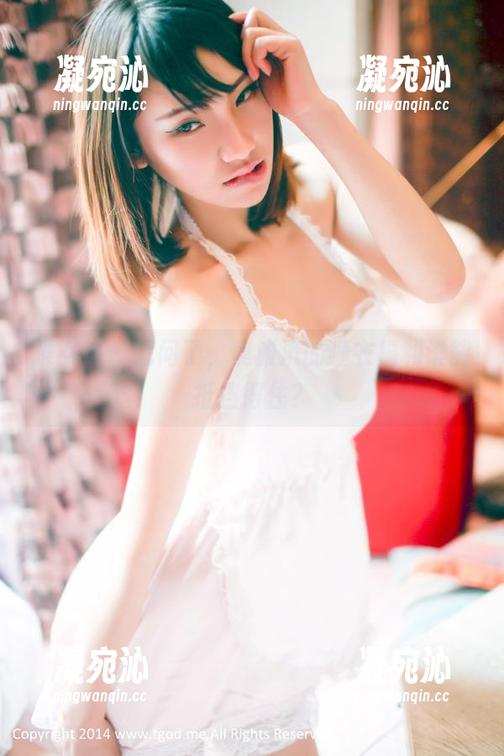 推女神-莫雅淇 推女神 - 就问了,莫雅淇的睡衣福利谁能抵挡得住?
