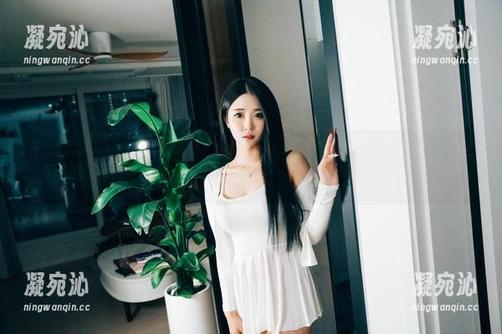 告别无聊，免费探秘普美(bomi)的和服套图，脑洞大开的美感体验！