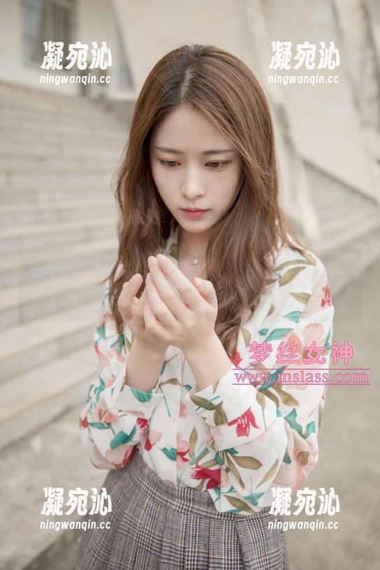 梦丝女神 - 图册大揭秘！乔儿和她的灰丝，太多故事说不完