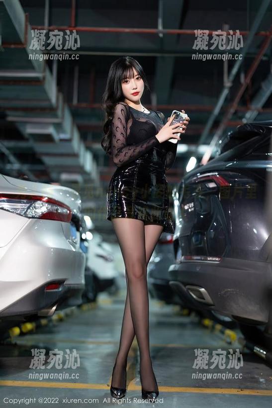 秀人网 - 寻觅nancy小姿的毛衣，图片里的作品竟如此动人