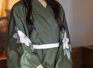 秀人网 – 揭秘幼幼：这女孩的每张写真都有种难以言喻的魅力。