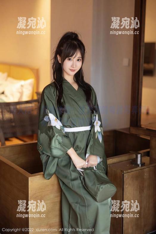 秀人网-幼幼 秀人网 - 揭秘幼幼:这女孩的每张写真都有种难以言喻的魅力。