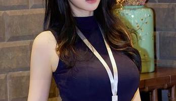 秀人网 – 私拍特辑：林文文yooki版兔女郎，感觉像是陷入了梦里。