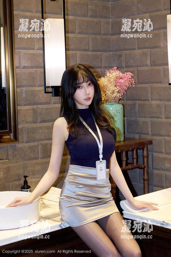 秀人网-林文文yooki 秀人网 - 私拍特辑:林文文yooki版兔女郎,感觉像是陷入了梦里。