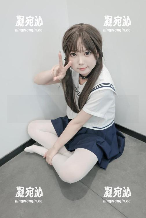 紧急企划 - 奶昔黑丝女仆最新图册，谁说女仆不可以那么迷人？