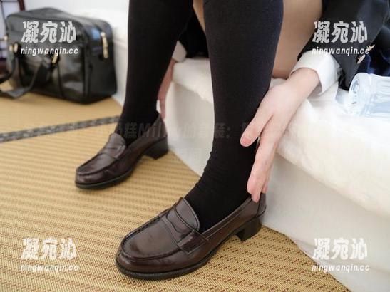 紧急企划 – 小奶糕Milky的套装：原图记录的那些随意瞬间。