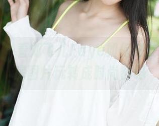 美媛馆 – 看刘飞儿Faye如何把皮衣和私房图片玩转成时尚密码
