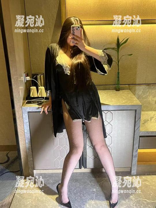 美邵女Baby 微密圈 - 黑丝玉足全套这事儿,偏偏是美邵女Baby才驾驭得了的事儿!