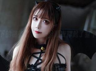 无圣光下的翎柒菜菜，蕾丝睡衣撑起了整个画面！
