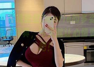 微密圈 – 发现脸红Dearie的多姿多彩，来一组免费写真，今天就让心情变得缤纷吧！