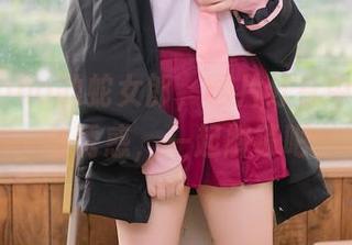 花铃Hana的蛇女郎，图片分享中的神秘与诱惑，一起解锁吧