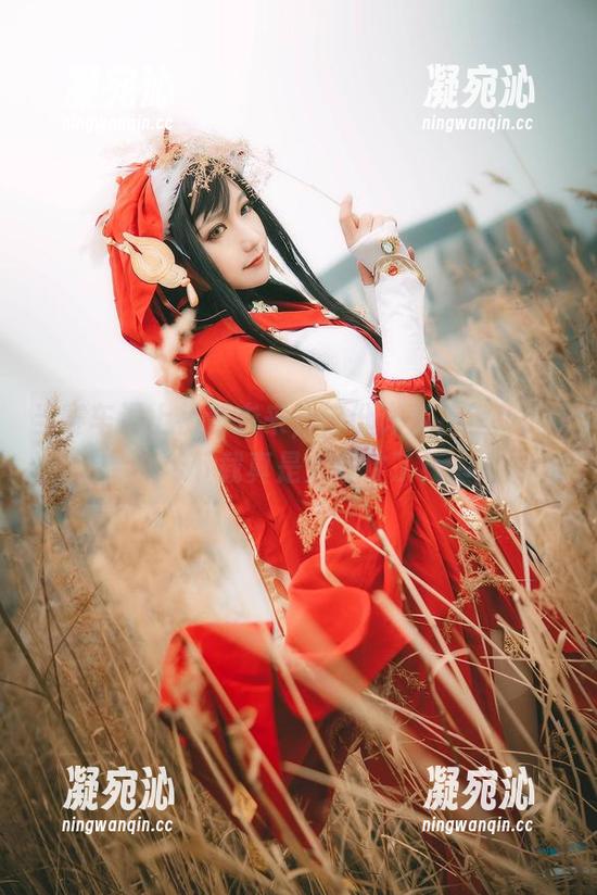 许多鱼鱼鱼 当赛车遇上初音未来,这份许多鱼鱼鱼的cos下载真是太魔性了!