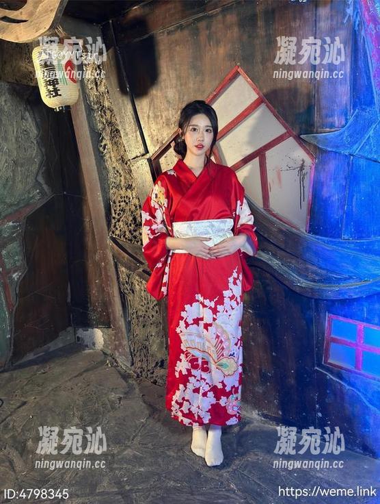 轩子巨二兔 微密圈 - 无圣光?可能是你没看到轩子巨二兔穿黑丝时的那种淡淡挑逗吧。