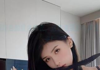 微密圈 – 看阿色的红色内衣，这些免费照片真是让人停不下来！